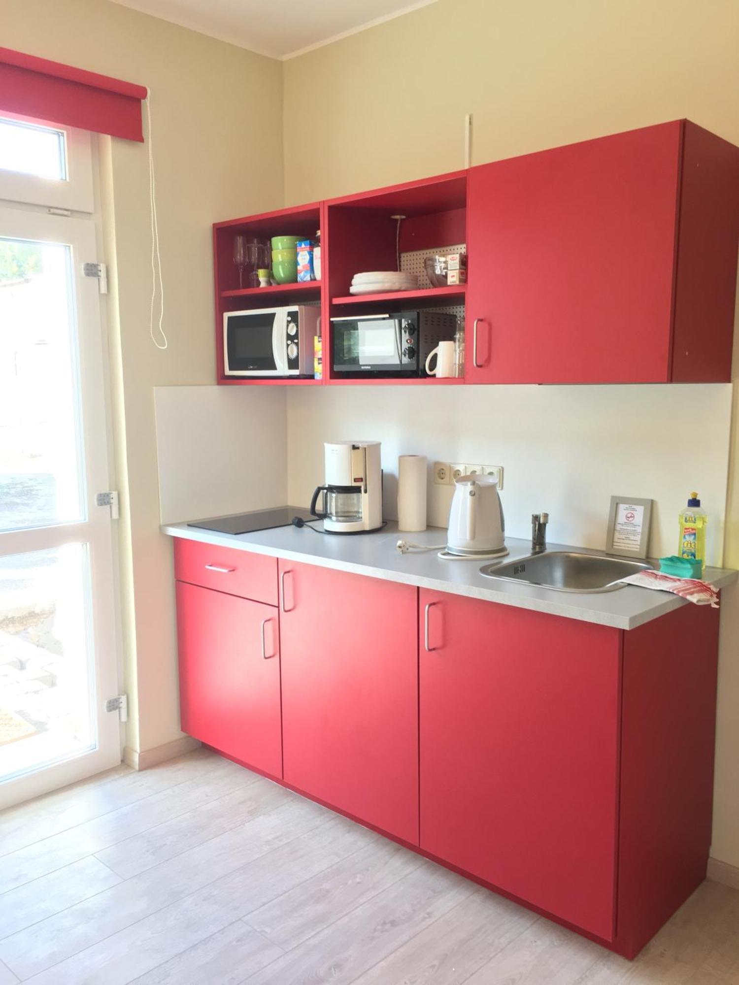 Die Senfbude - Klein Aber Fein - Wunderschoenes Studio-Apartment Mit Terrasse Und Stellplatz Lipsia Esterno foto